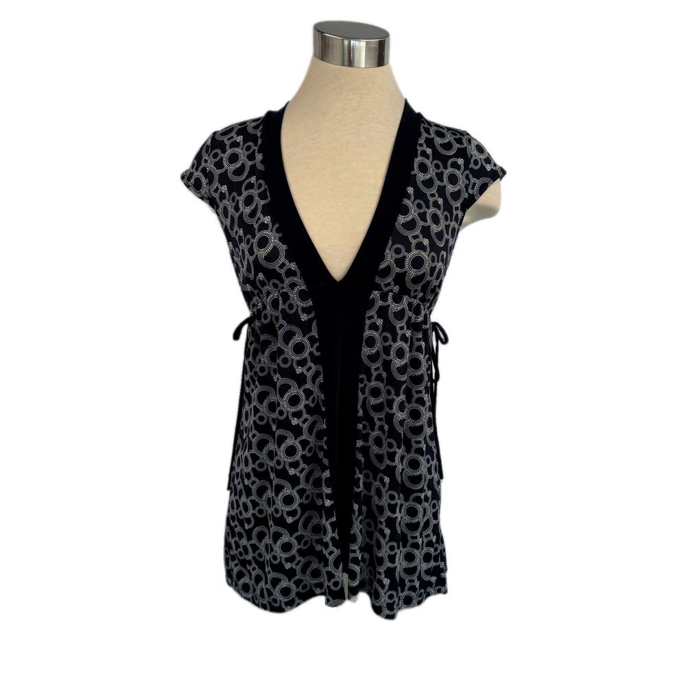Pink Eli Medium Black & White Circle Print Tunic V Neck Cap Sleeve